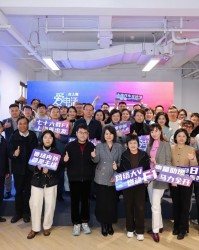 爱游戏体育官方入口-弄堂化身内容“坯房”，他们把F1文化融入上海的人间烟火