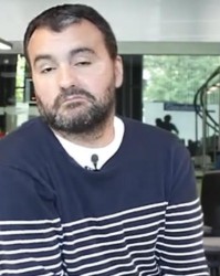 爱游戏体育-记者：奥亚萨瓦尔是全能之王，即便是担任门将也能做到最好